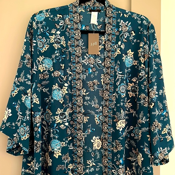 NWT floral print longer style ruana - Picture 2 of 4